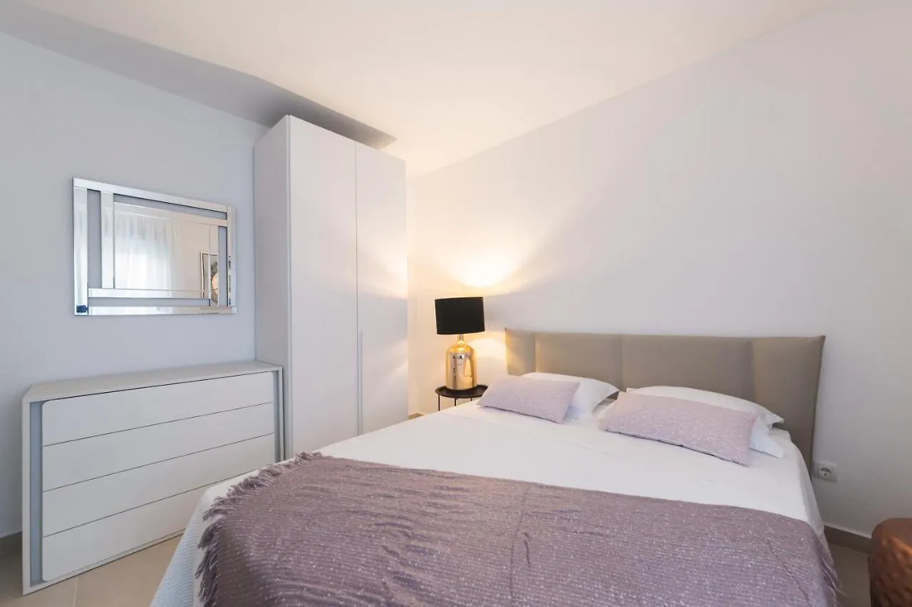 Apartment Ema Zara Croazia